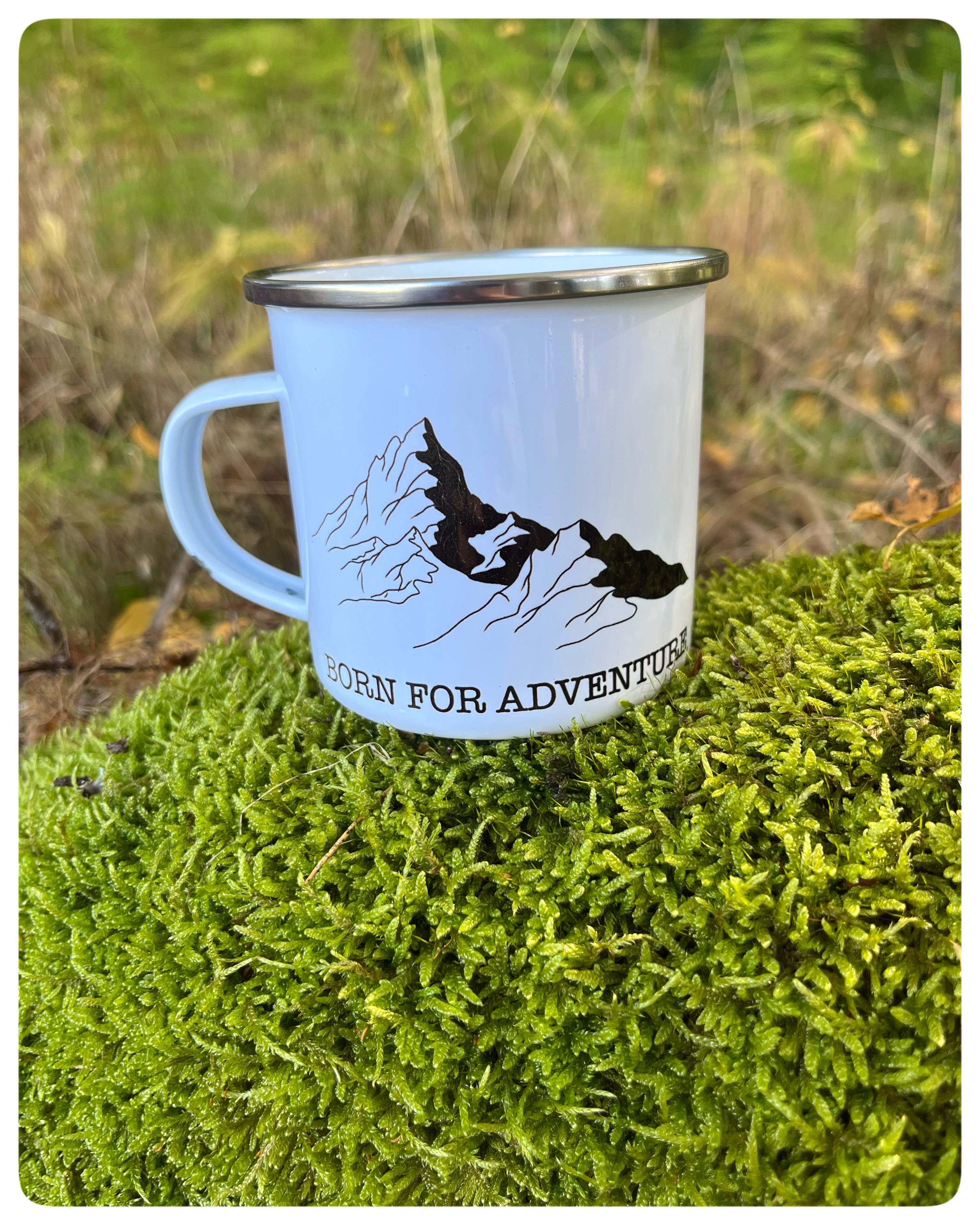 Hrnek born for adventure